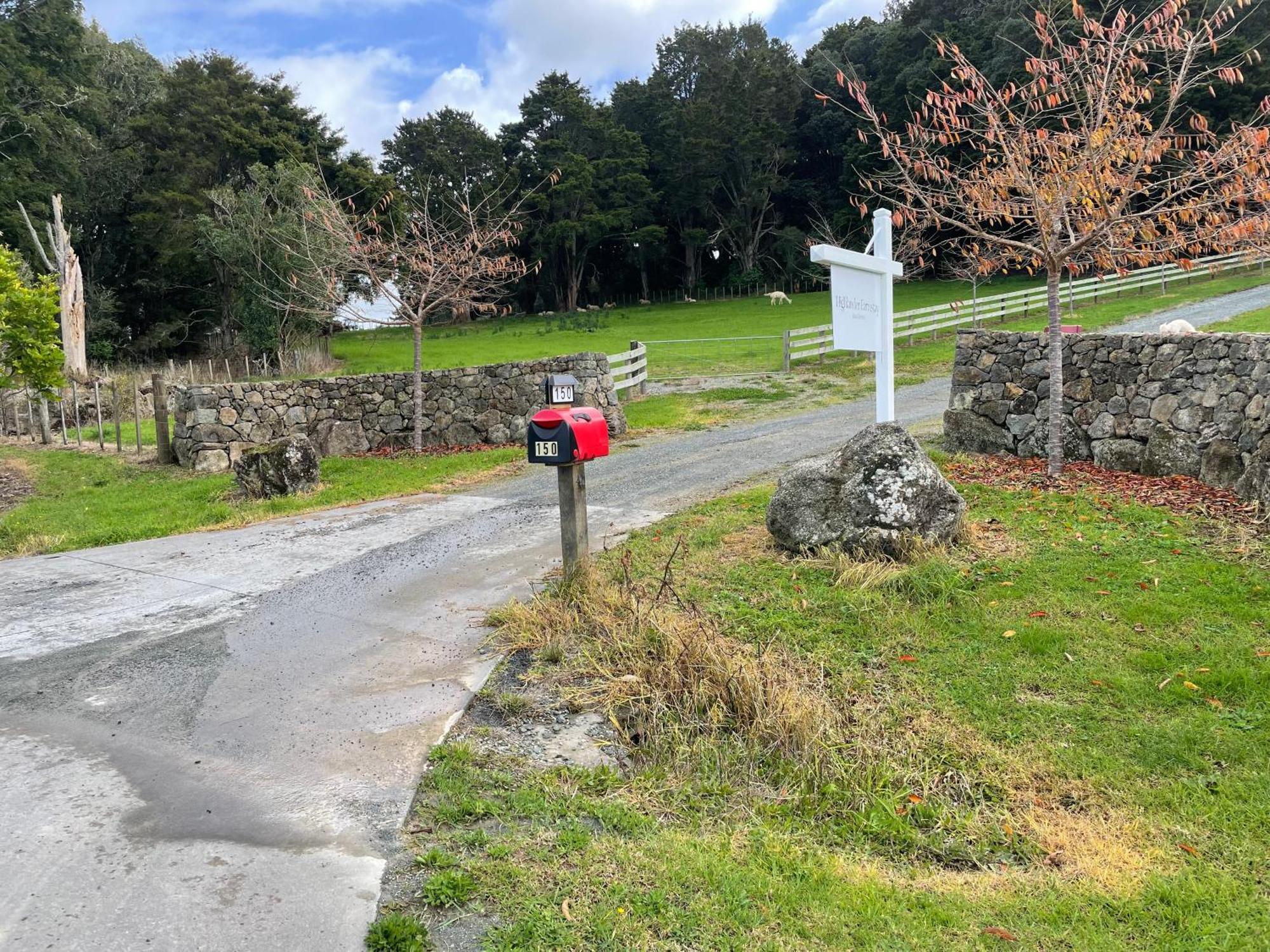 Highlander Farmstay - Cabins Whangarei Exterior photo